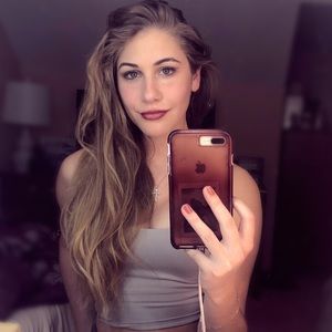 Meet your Posher, Melissa